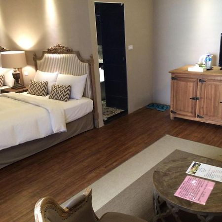 Chihpen Hotel Royal Kingdom Wenquan Luaran gambar
