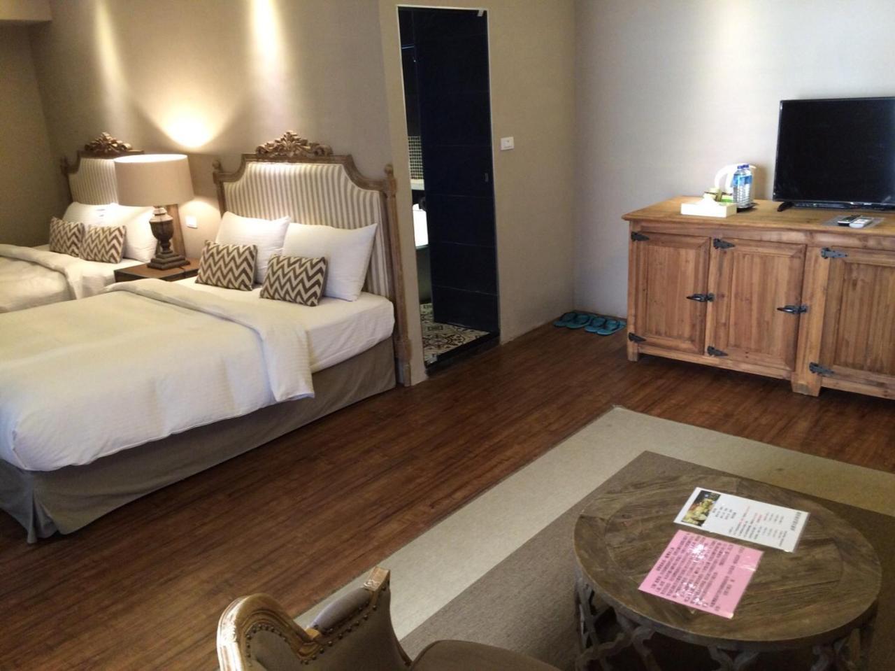 Chihpen Hotel Royal Kingdom Wenquan Luaran gambar